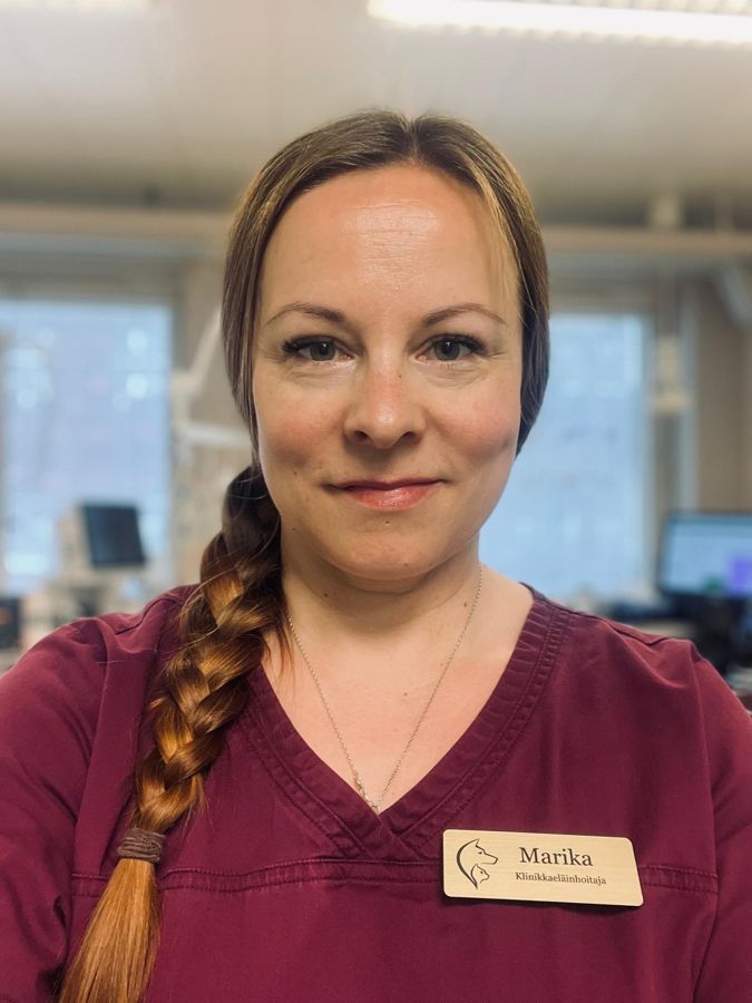 Klinikkaeläinhoitaja Marika